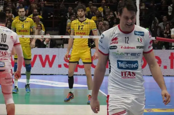 Finale di Coppa Italia a senso unico: Ngapeth e compagni bissano il successo dello scorso anno davanti agli 11.000 del Forum di Assago.