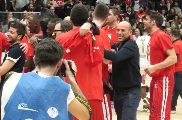 Le immagini dei festeggiamenti per la Coppa Italia rivinta dopo vent'anni.