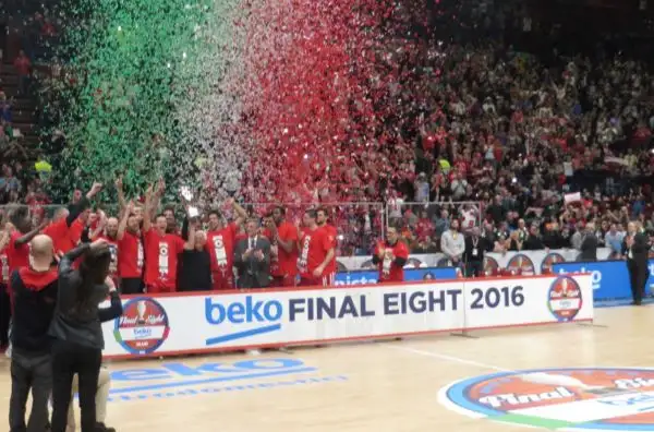 Le immagini dei festeggiamenti per la Coppa Italia rivinta dopo vent'anni.