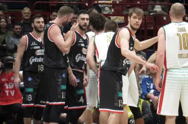 La squadra di Sacripanti elimina la testa di serie numero 1 della Final Eight.