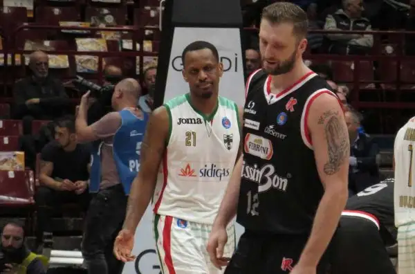 La squadra di Sacripanti elimina la testa di serie numero 1 della Final Eight.