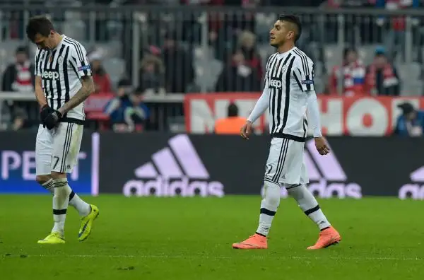 Mandzukic 5,5. Dopo il suo ingresso per Morata la Juventus precipita. Non pressa e non si vede mai.