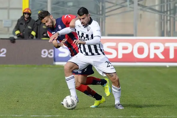 Palladino con una doppietta regala la vittoria ai pitagorici.