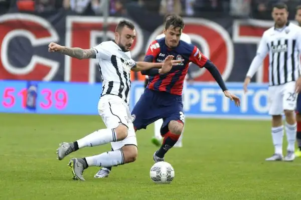 Palladino con una doppietta regala la vittoria ai pitagorici.