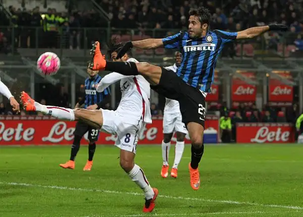 L'Inter perde Icardi ma vince. Perisic e D'Ambrosio firmano il 2-0 sul Bologna.