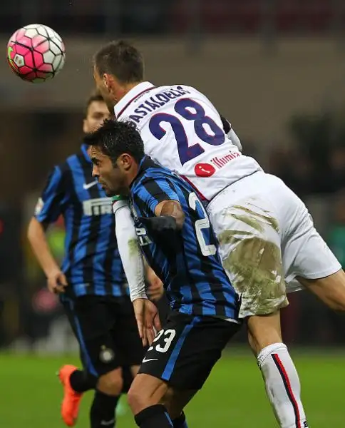 L'Inter perde Icardi ma vince. Perisic e D'Ambrosio firmano il 2-0 sul Bologna.