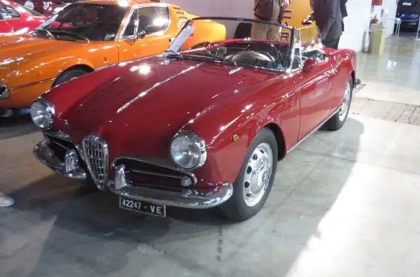 Grande spettacolo a Fiera Milano Rho per il salone delle auto d'epoca.