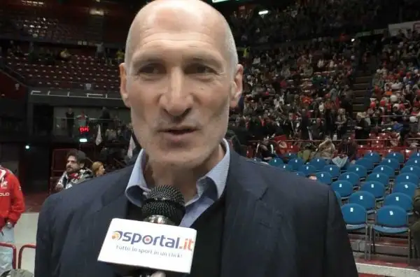 Le foto delle celebrazioni per gli 80 anni dell'Olimpia, con Meneghin, Fucka, Gallinari, Premier, Riva e tanti altri.