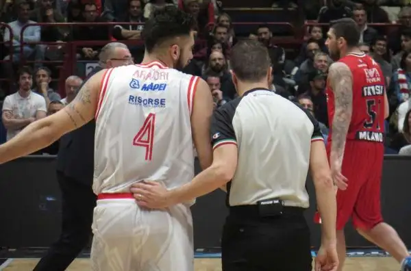 L'Olimpia si lascia alle spalle l'eliminazione in Eurocup consolidando il suo primato in campionato.