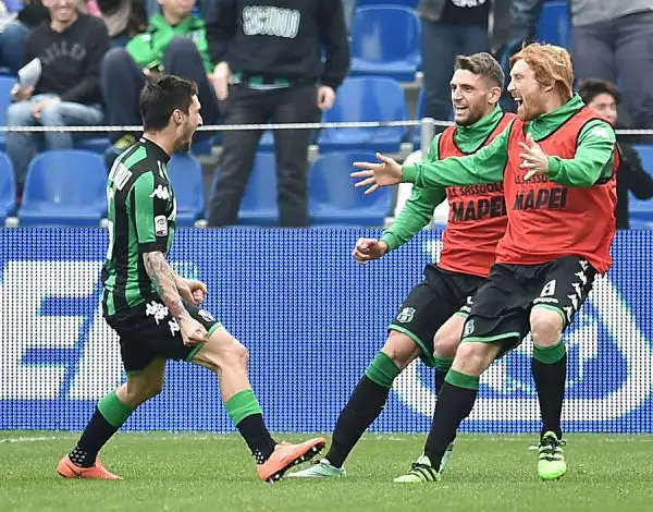 A Reggio Emilia finisce in parità il match tra il Sassuolo e l'Udinese del nuovo allenatore Gigi De Canio, all'iniziale vantaggio ospite di Zapata risponde Politano nel secondo tempo.
