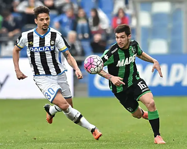 A Reggio Emilia finisce in parità il match tra il Sassuolo e l'Udinese del nuovo allenatore Gigi De Canio, all'iniziale vantaggio ospite di Zapata risponde Politano nel secondo tempo.