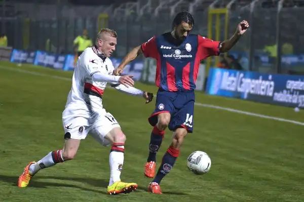 La storica promozione in serie A è sempre più vicina per i pitagorici: altra vittoria firmata Budimir.
