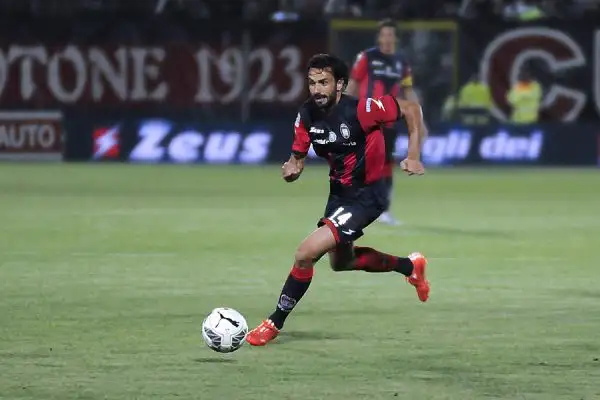 Lo 0-0 con lo Spezia posticipa l'appuntamento con la promozione in A per i pitagorici.