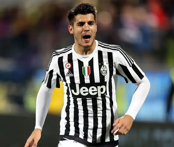 La squadra di Allegri si impone a Firenze battendo una indomita Fiorentina con le reti di Mandzukic e Morata. Buffon, ancora una volta strepitoso, para nel finale il penalty a Kalinic autore anche del