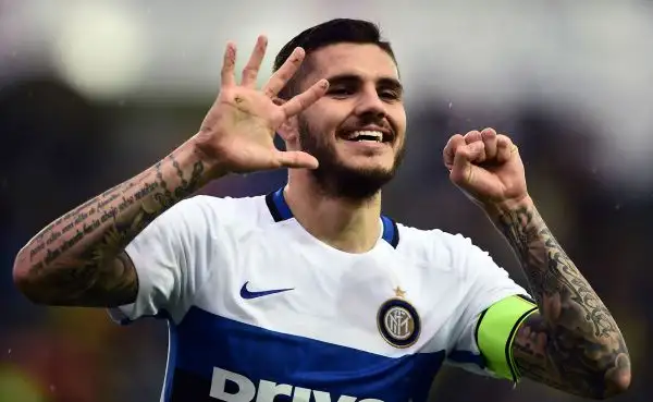 L’Inter al ‘Matusa’ soffre fino a metà ripresa ma piega il Frosinone proprio nel suo momento migliore con un colpo di testa di Icardi. 