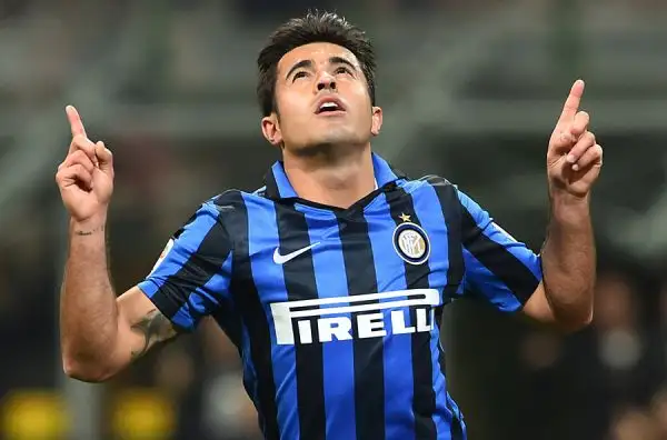 Ritorno alla vittoria per l'Inter, che piega in rimonta l'Udinese 3-1 con due marcatori che attendeva da tempo: Jovetic (doppietta) e Eder. Inutile la rete iniziale di Thereau.