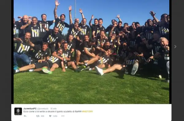 Tutte le immagini dei bianconeri a Vinovo dopo il trionfo.