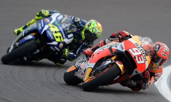 Vince Marquez, Rossi secondo. Suicidio Ducati. Jorge Lorenzo a terra.