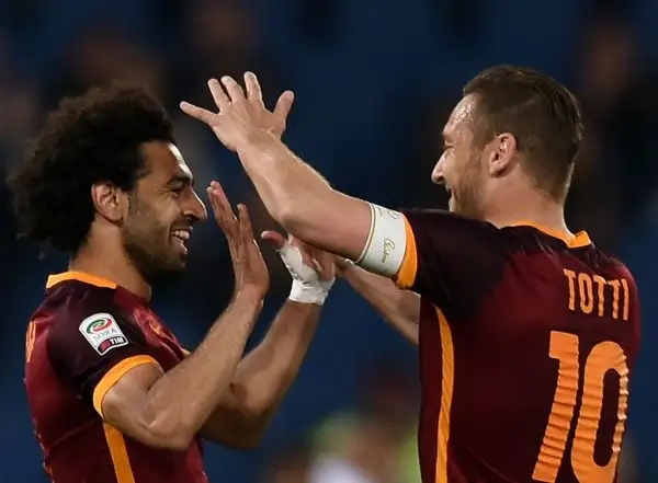 La Roma non riesce ad abbattere il muro del Bologna, pali compresi: all’Olimpico il posticipo della 32esima termina in pareggio, gol di Salah e Rossettini.