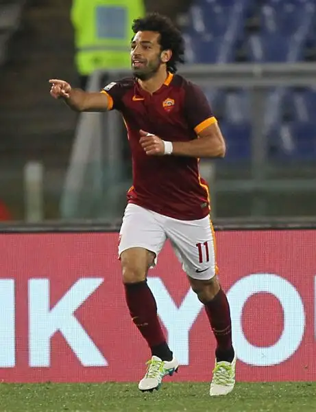 La Roma non riesce ad abbattere il muro del Bologna, pali compresi: all’Olimpico il posticipo della 32esima termina in pareggio, gol di Salah e Rossettini.