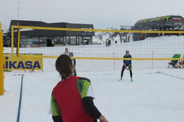 Le ragazze del team Nutrilite Greta Cicolari e Giulia Toti a Plan de Corones si sono laureate campionesse d'Europa del CEV Snow Volleyball European Tour.