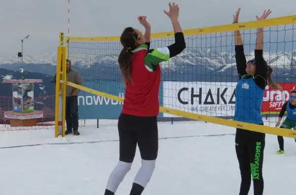 Le ragazze del team Nutrilite Greta Cicolari e Giulia Toti a Plan de Corones si sono laureate campionesse d'Europa del CEV Snow Volleyball European Tour.