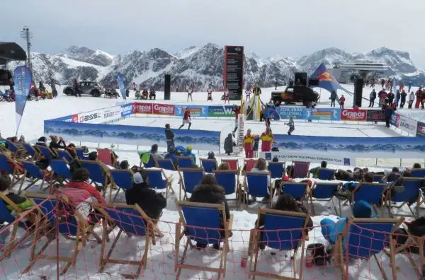 Le ragazze del team Nutrilite Greta Cicolari e Giulia Toti a Plan de Corones si sono laureate campionesse d'Europa del CEV Snow Volleyball European Tour.