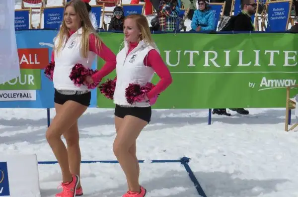 Le ragazze del team Nutrilite Greta Cicolari e Giulia Toti a Plan de Corones si sono laureate campionesse d'Europa del CEV Snow Volleyball European Tour.