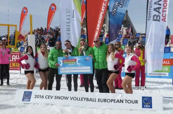 Le ragazze del team Nutrilite Greta Cicolari e Giulia Toti a Plan de Corones si sono laureate campionesse d'Europa del CEV Snow Volleyball European Tour.