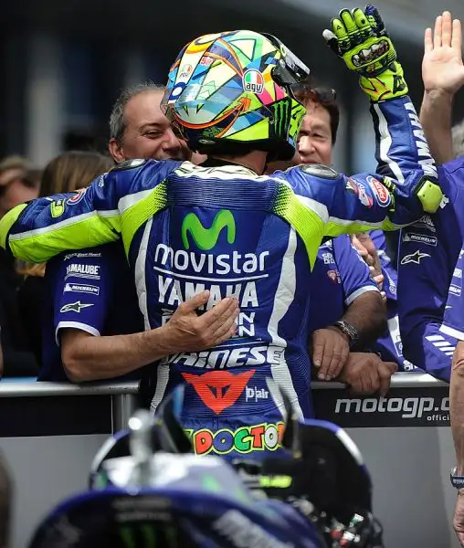 Le immagini del trionfo di Valentino Rossi che ha dominato il week end del GP di Spagna proprio in casa dei suoi rivali Jorge Lorenzo e Marc Marquez.