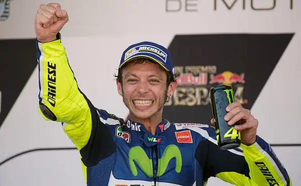 Le immagini del trionfo di Valentino Rossi che ha dominato il week end del GP di Spagna proprio in casa dei suoi rivali Jorge Lorenzo e Marc Marquez.