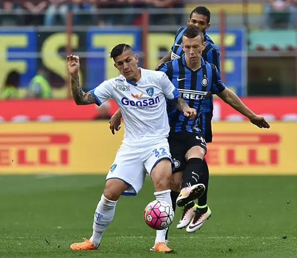 L'Inter riscatta la sconfitta con la Lazio e battendo l'Empoli con i gol di Icardi e Perisic blindando il quarto posto che vale la qualificazione diretta all'Europa League.