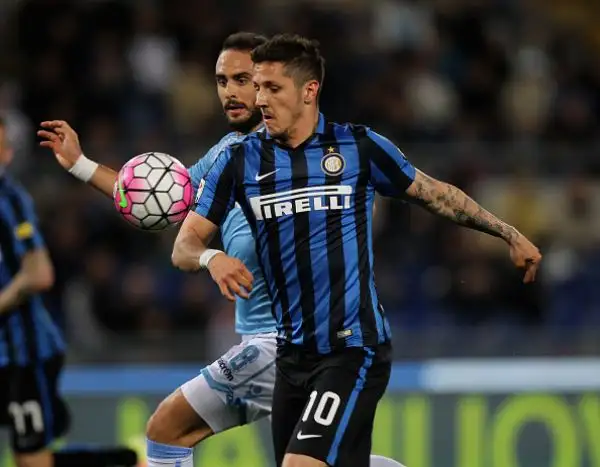 Fallimento Inter: fuori dalla Champions. La sconfitta contro la Lazio chiude i giochi.