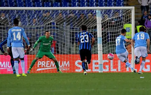 Fallimento Inter: fuori dalla Champions. La sconfitta contro la Lazio chiude i giochi.