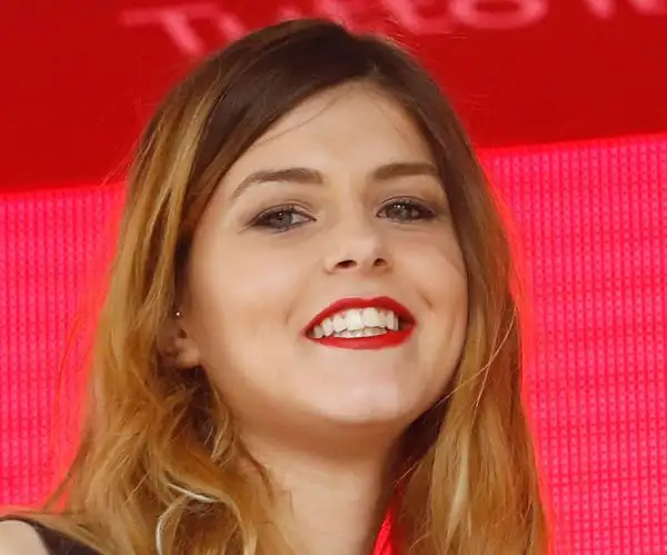 Alcune immagini delle splendide ragazze che anche quest'anno fanno da cornice alla Corsa Rosa che si sta snodando per le strade della penisola del bel paese.