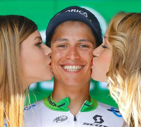 Alcune immagini delle splendide ragazze che anche quest'anno fanno da cornice alla Corsa Rosa che si sta snodando per le strade della penisola del bel paese.