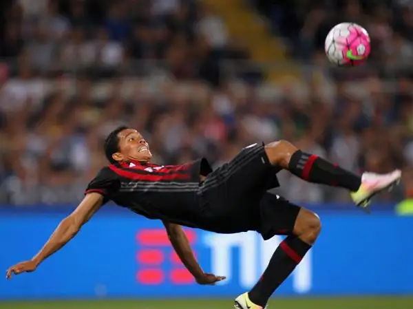 Bacca 5. Una rovesciata alta nel primo tempo supplementare e basta. Troppo poco.