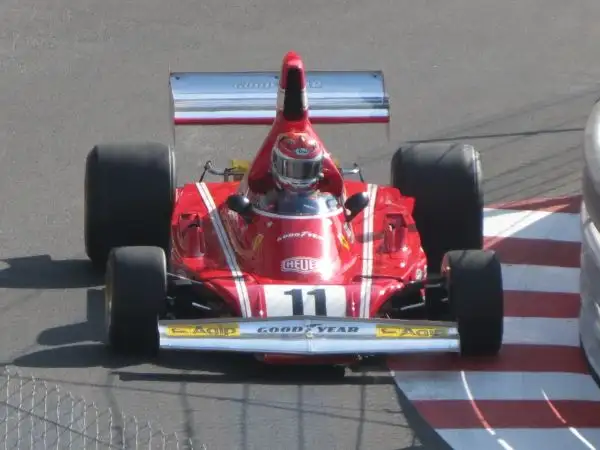 Grande giornata nel principato all'insegna delle auto di Formula 1 degli anni '60-'70.