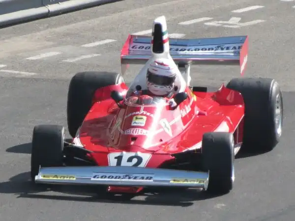 Grande giornata nel principato all'insegna delle auto di Formula 1 degli anni '60-'70.