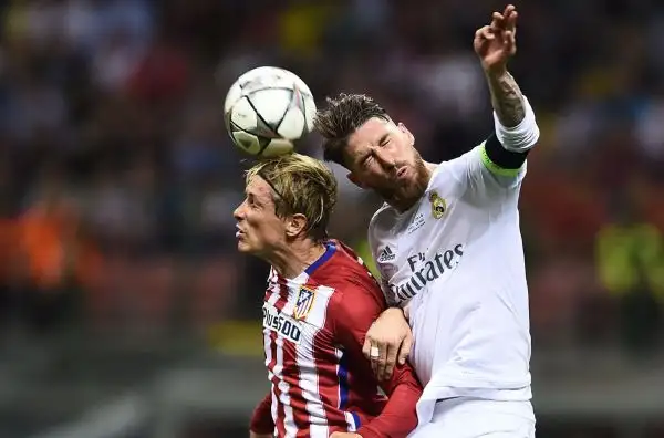 Ramos 7. Ancora a segno in finale, un vero e proprio incubo per l'Atletico. Non fa passare quasi nulla in difesa, infallibile dal dischetto.