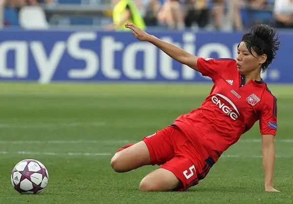 A Reggio Emilia la giocatrice giapponese ha segnato dal dischetto il gol decisivo per la vittoria della Women's Champions League del Lione.
