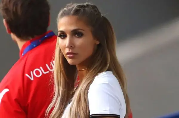 La splendida Ann-Kathrin Broemmel, la fidanzata dell'eroe del Mondiale Mario Goetze.