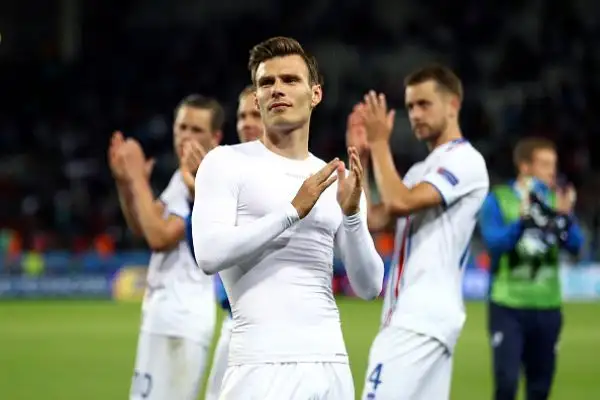 Nani non basta, Bjarnason spegne il Portogallo. Sorprendente 1-1 a Saint-Etienne tra i lusitani e l'Islanda: delude Cristiano Ronaldo.