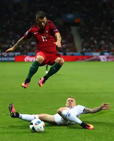 Nani non basta, Bjarnason spegne il Portogallo. Sorprendente 1-1 a Saint-Etienne tra i lusitani e l'Islanda: delude Cristiano Ronaldo.