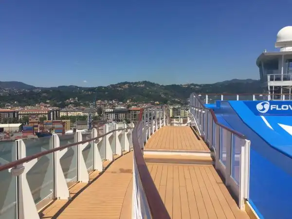 Sportal.it ha visitato a La Spezia Harmony of the Seas di Royal Caribbean International: dalla pista di pattinaggio su ghiaccio ai simulatori di surf, dal minigolf alla parete da scalata e molto altro