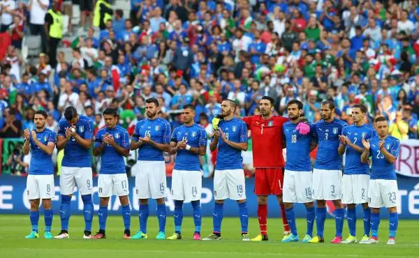 Si interrompe ai quarti di finale la favola dell'Italia che ai calci di rigore viene eliminata dalla Germania dopo aver pareggiato nei novanta minuti per 1-1 con i gol di Ozil e Bonucci.