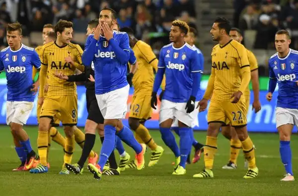 La nuova Juve convince: steso il Tottenham. Primo gol per Benatia, segna anche Dybala e brilla Pjanic.
