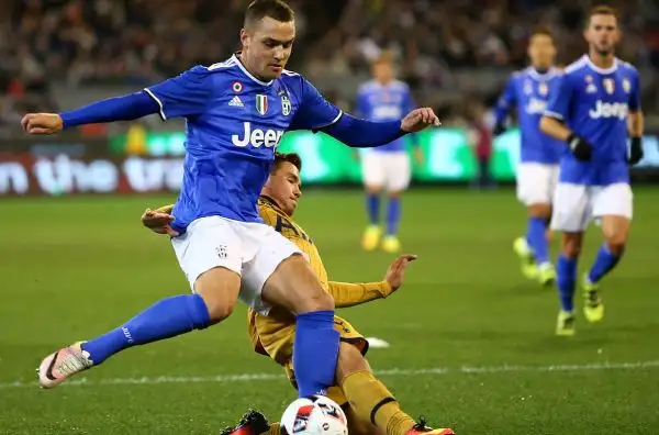 La nuova Juve convince: steso il Tottenham. Primo gol per Benatia, segna anche Dybala e brilla Pjanic.