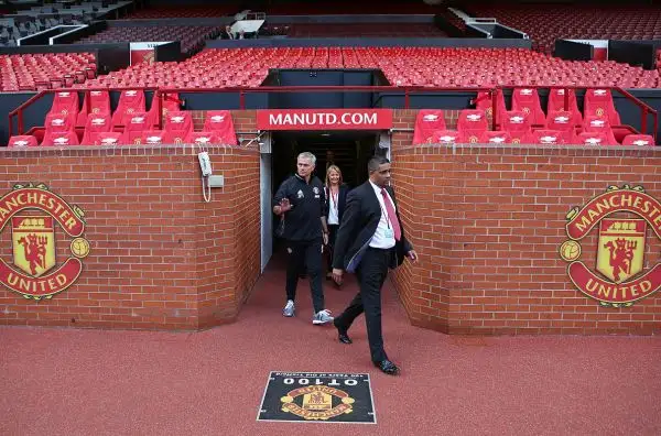 "Ci sono allenatori che non vincono titoli da 10 anni. Altri che non hanno mai vinto. L'ultima volta che ho vinto è stato solo un anno fa", ecco le prime parole del nuovo tecnico dei Red Devils.