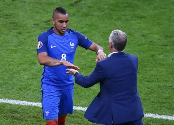 Payet 4. Commette subito un brutto falo su Cristiano Ronaldo che pone fine alla partita del portoghese ma anche alla sua: troppo scosso per continuare, viene sostituito all'intervallo.